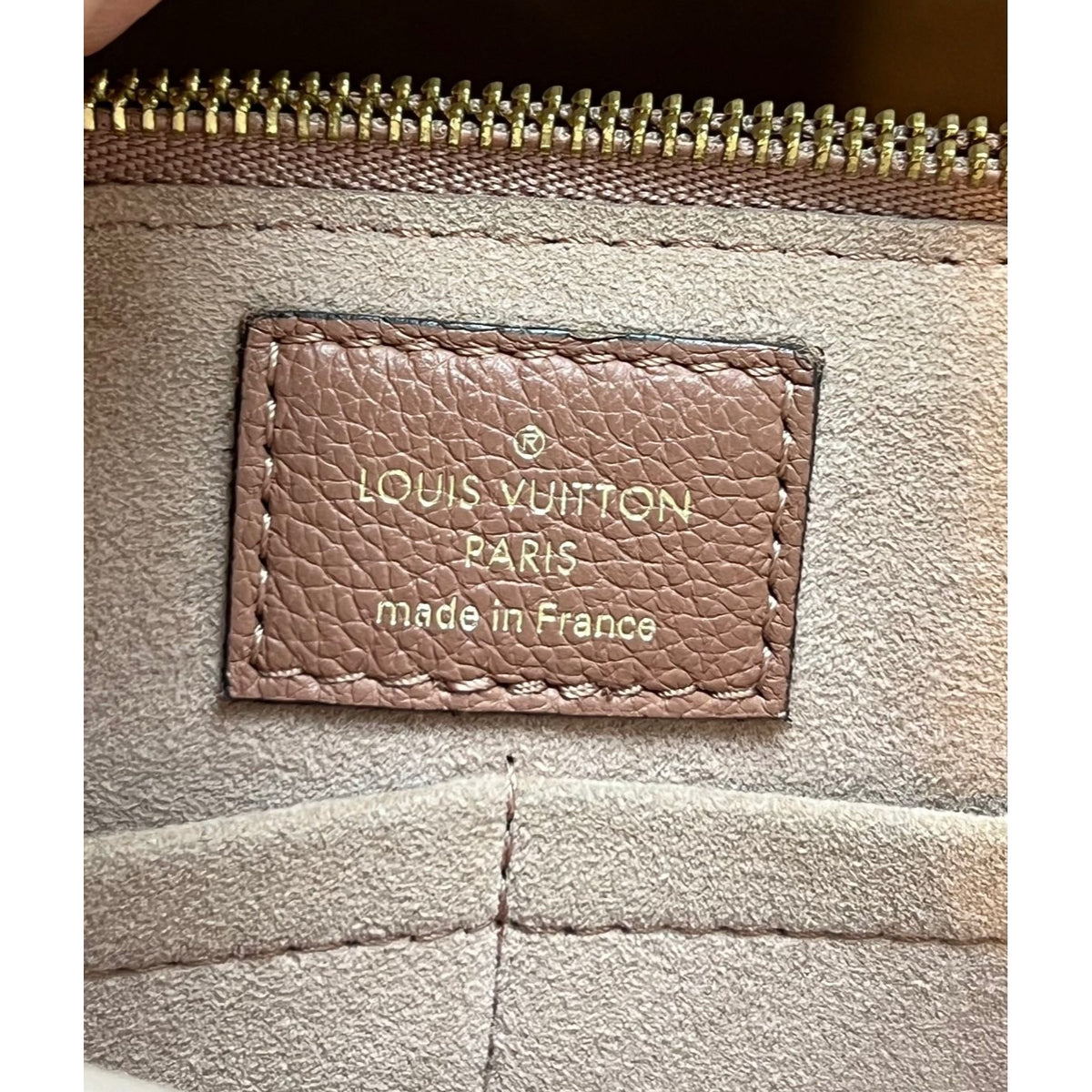 Louis Vuitton Kimono Calfskin Monogram Bois De Rose V Tote Auction