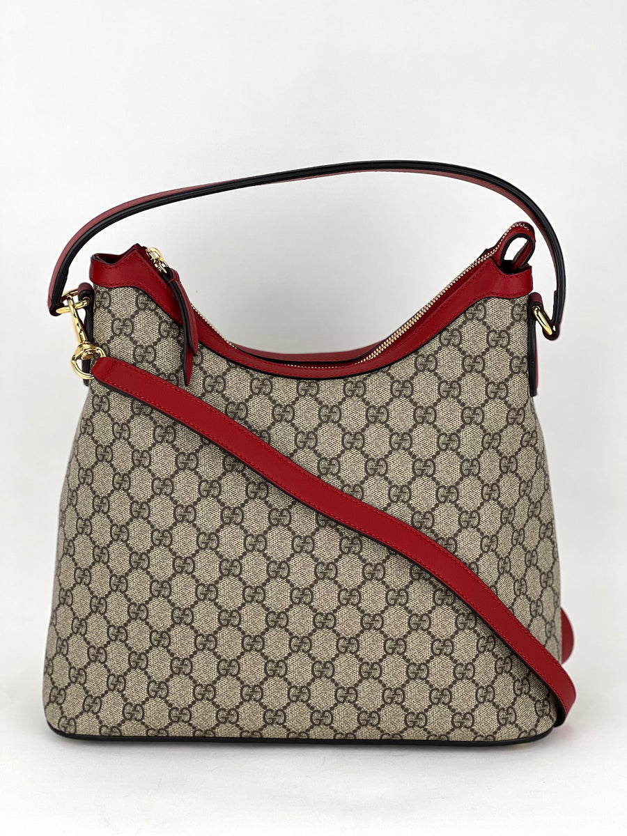 Gucci Linea Large GG Supreme Canvas Hobo Bag in Natural