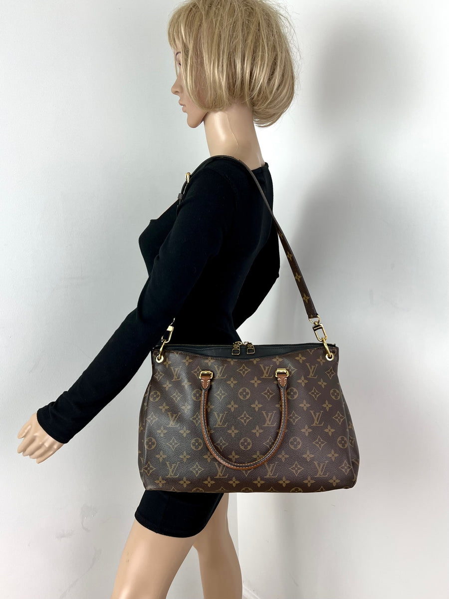 Louis Vuitton Pallas MM Monogram Aurore Leather Shoulder Bag Handbag Purse