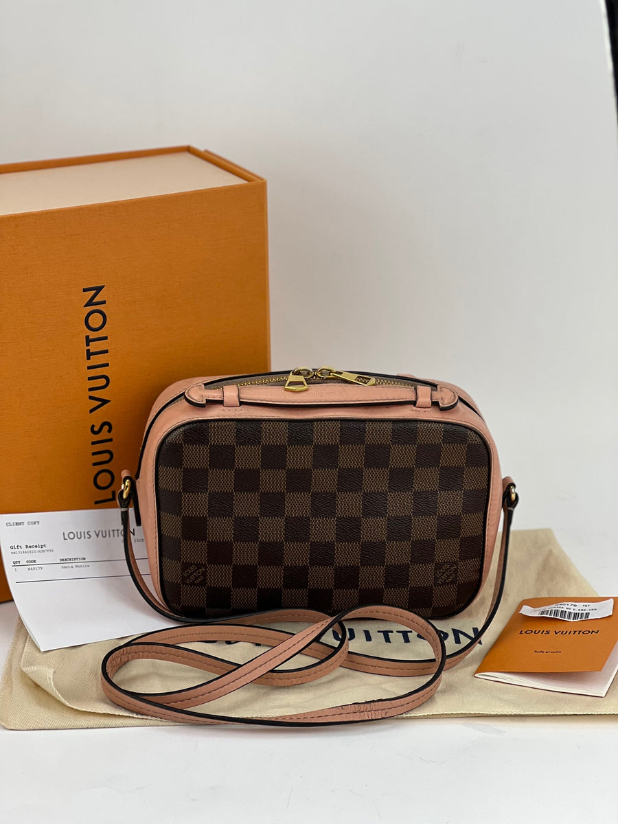 Neo monceau leather crossbody bag Louis Vuitton Pink in Leather - 23865795