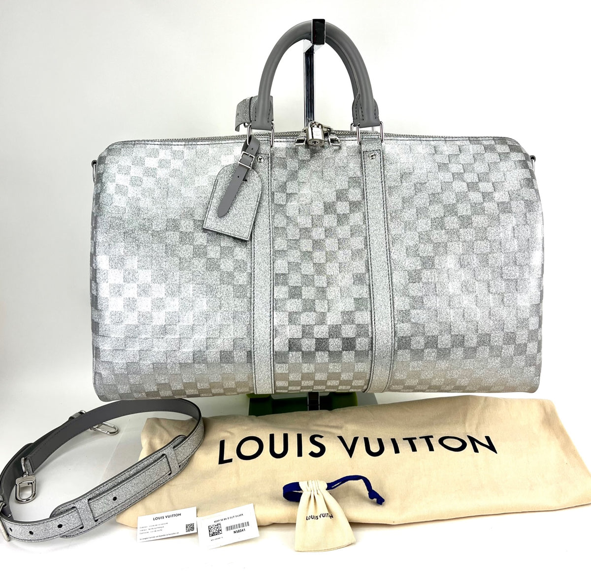 Louis Vuitton Silver Glitter Keepall 50 – Savonches