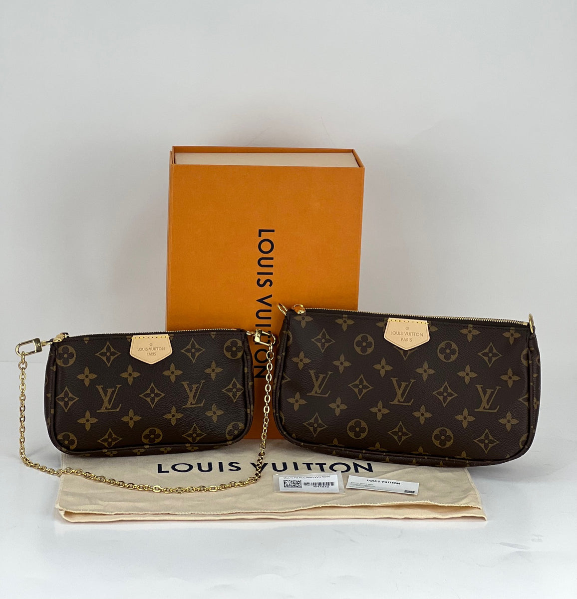  Louis Vuitton, Pre-Loved Monogram Canvas Pochette Accessoires,  Brown : Luxury Stores
