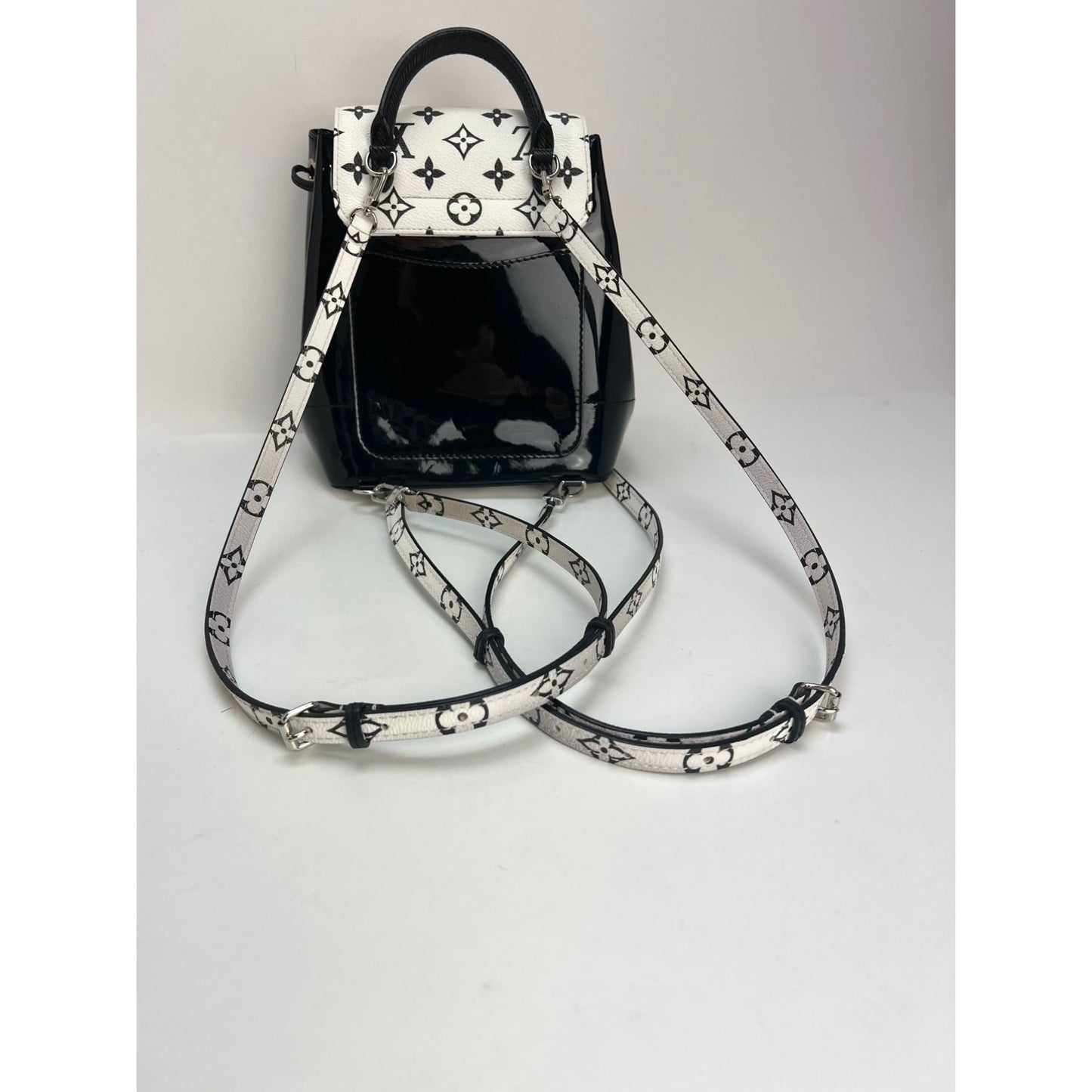 hot springs backpack louis vuitton price Louis Vuitton Hot Springs White Monogram Patent Leather Backpack – Debsluxurycloset