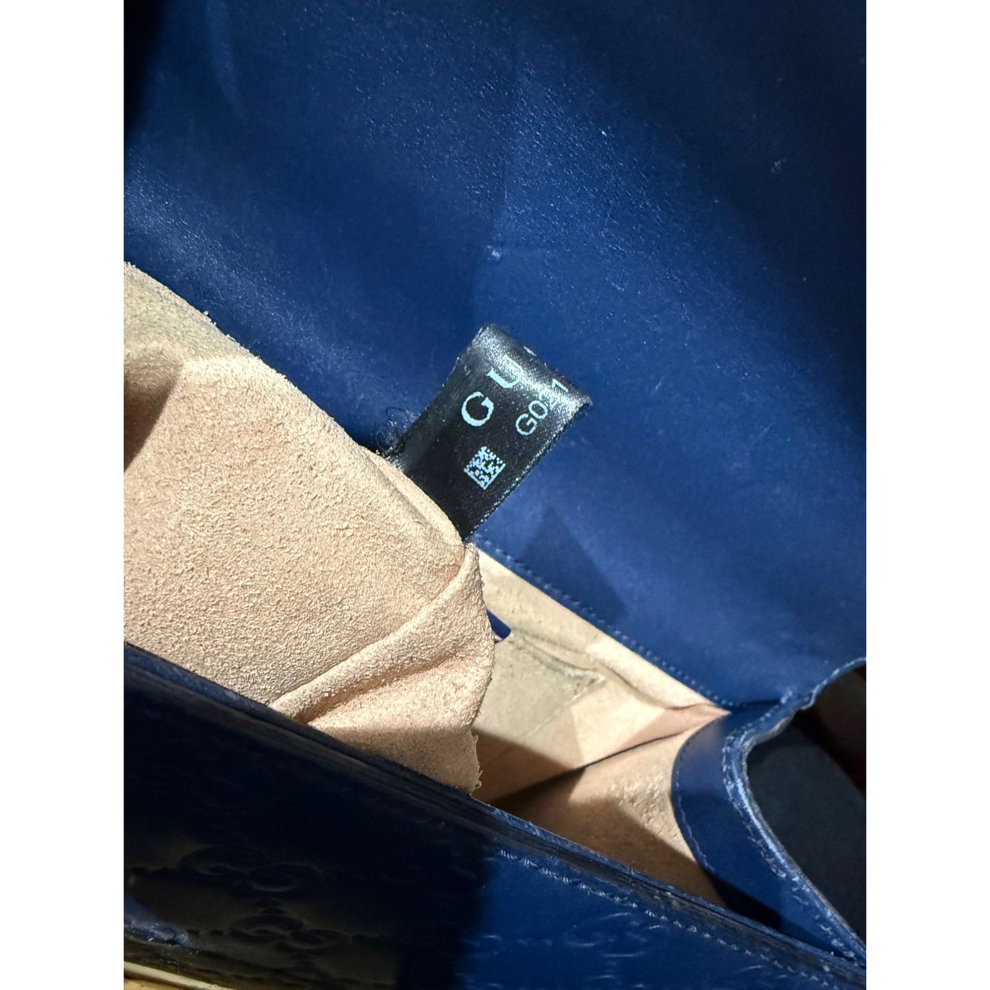 
                  
                    Gucci GG Supreme Small Padlock Monogram Blue Leather Shoulder Bag
                  
                