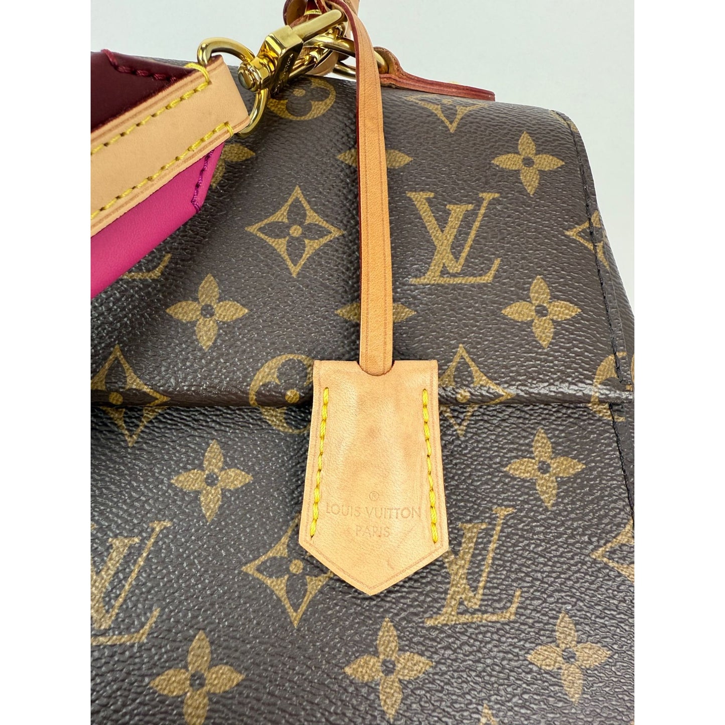 
                  
                    LOUIS VUITTON Cluny BB Bordeaux Fuchsia Monogram Shoulder Bag
                  
                