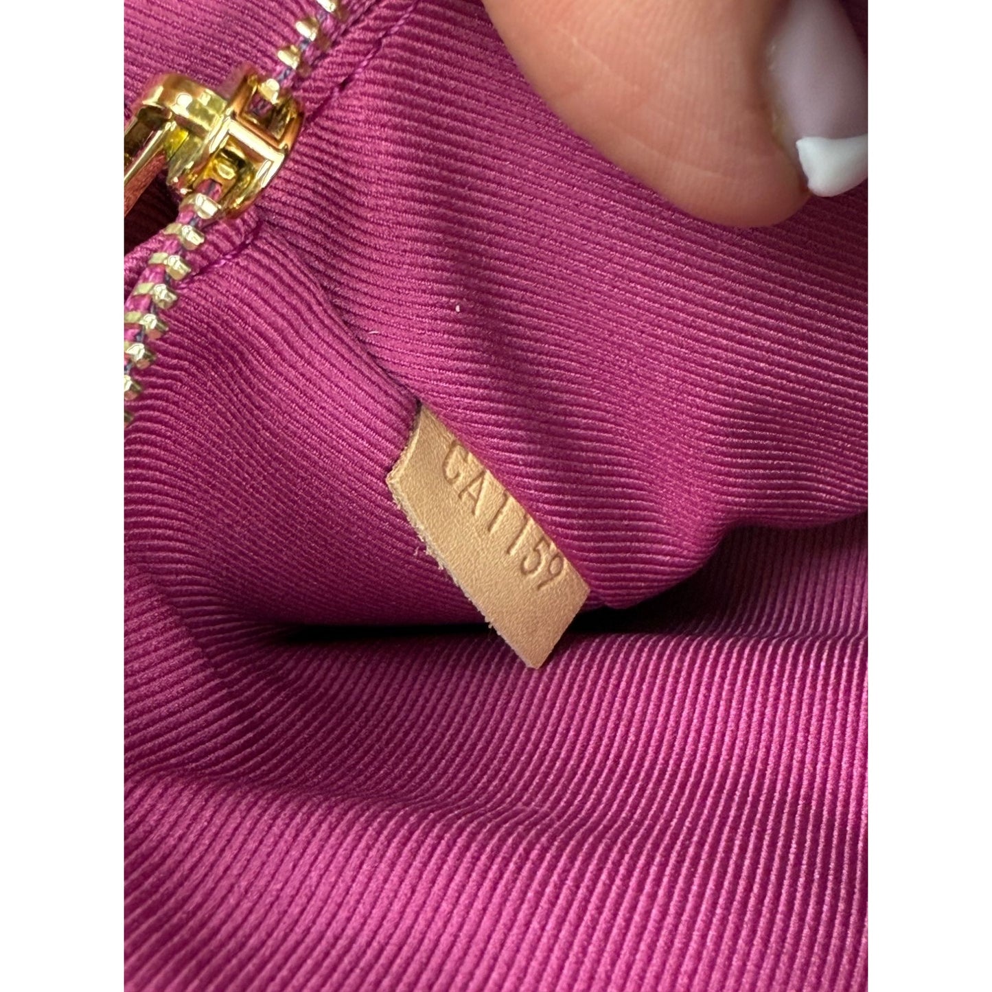 
                  
                    LOUIS VUITTON Cluny BB Bordeaux Fuchsia Monogram Shoulder Bag
                  
                