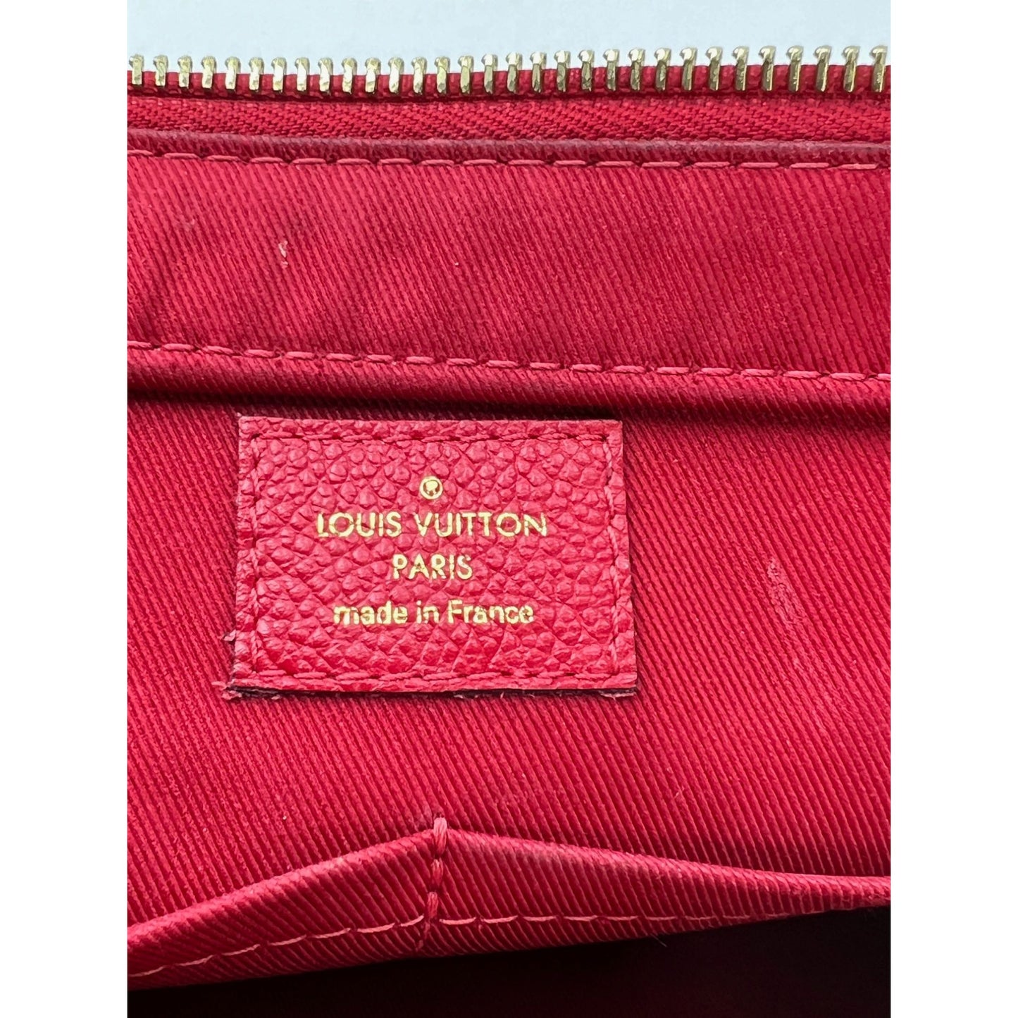 
                  
                    Louis Vuitton Scarlett Monogram Sully Empriente Leather Shoulder Bag
                  
                