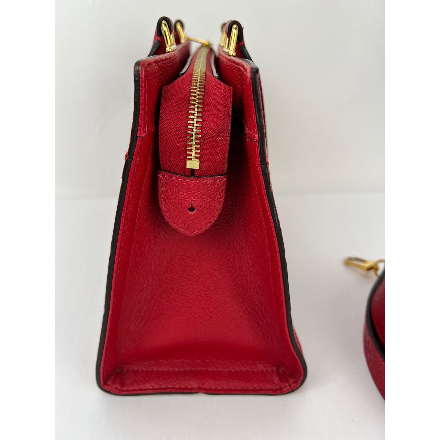 
                  
                    Louis Vuitton Scarlett Monogram Sully Empriente Leather Shoulder Bag
                  
                