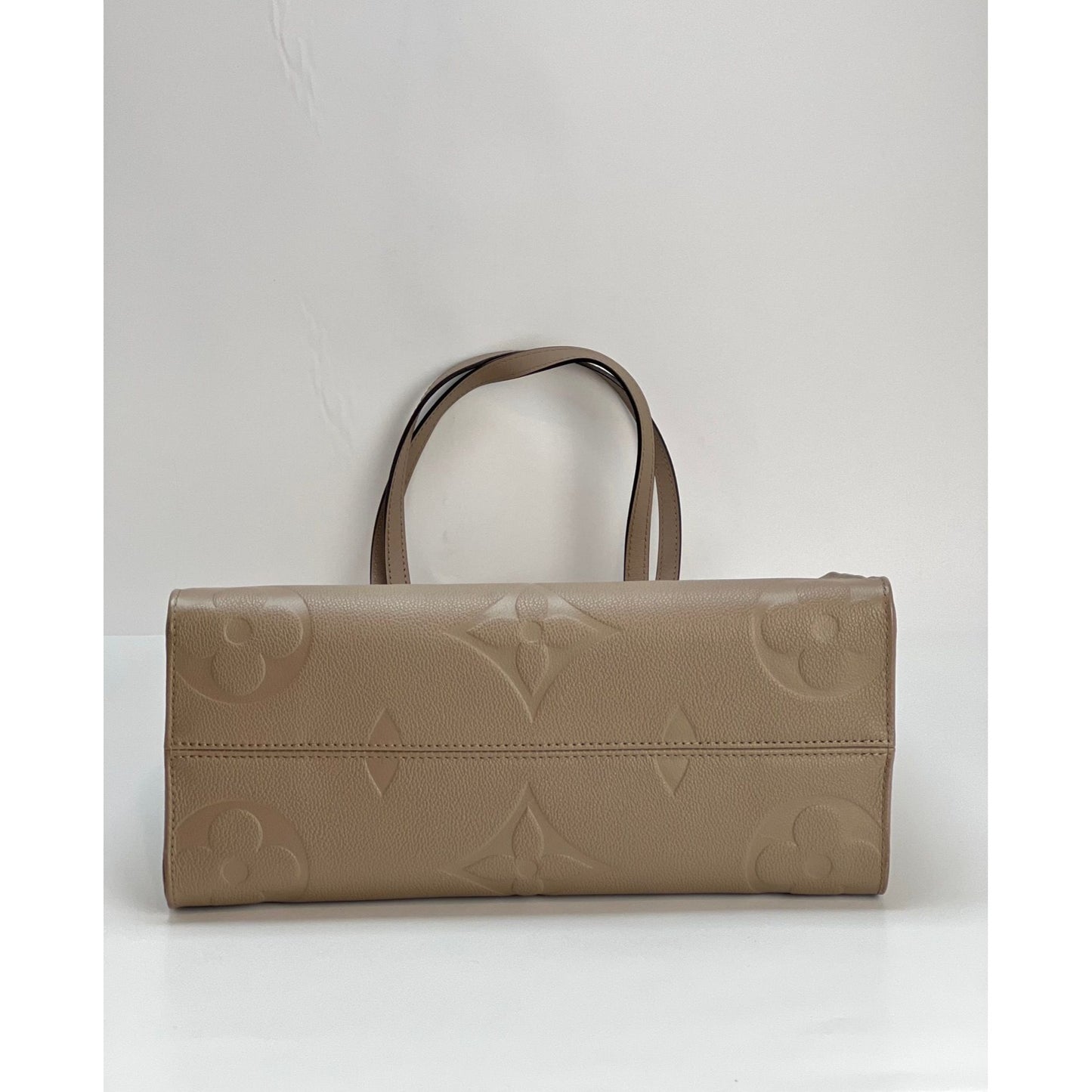 Louis+Vuitton+OnTheGo+Tote+MM+Gray+Leather for sale online
