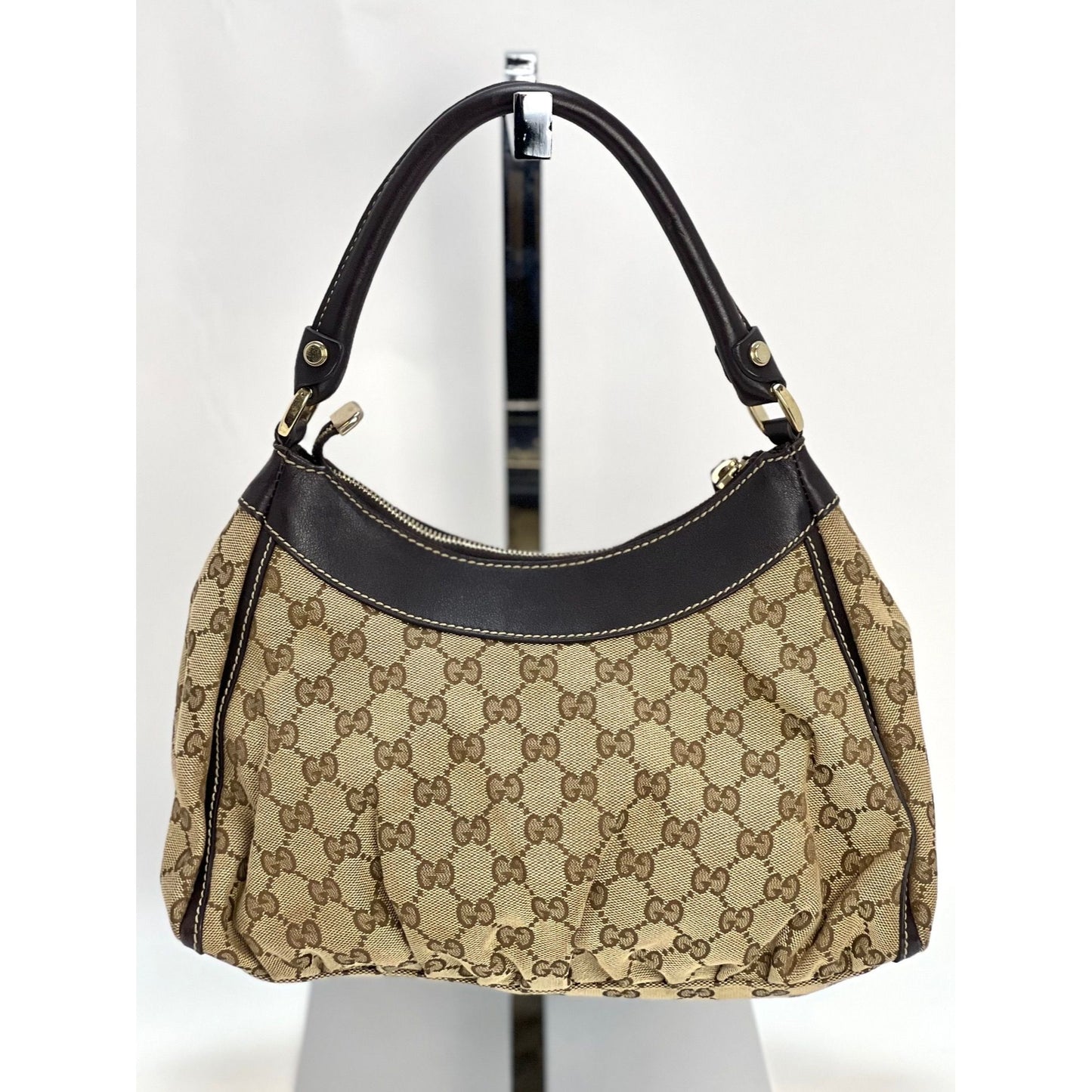 Louis Vuitton Monogram Braided V Tote MM White Leather Shoulder Hand B –  Debsluxurycloset