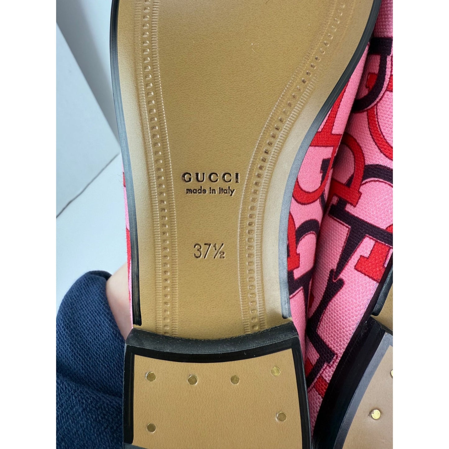 
                  
                    Gucci Jordaan Horsebit Pink Loafers Shoes Size 7.5
                  
                