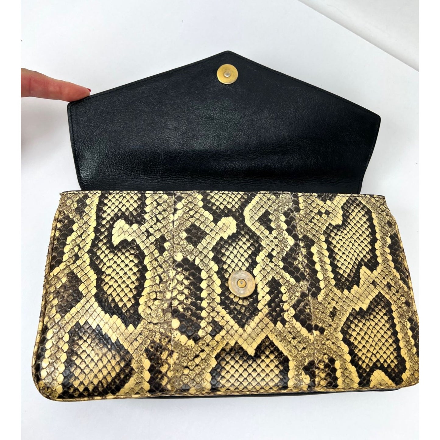 
                  
                    Gucci Thiara Double Sided Black Leather Python Crossbody Bag
                  
                