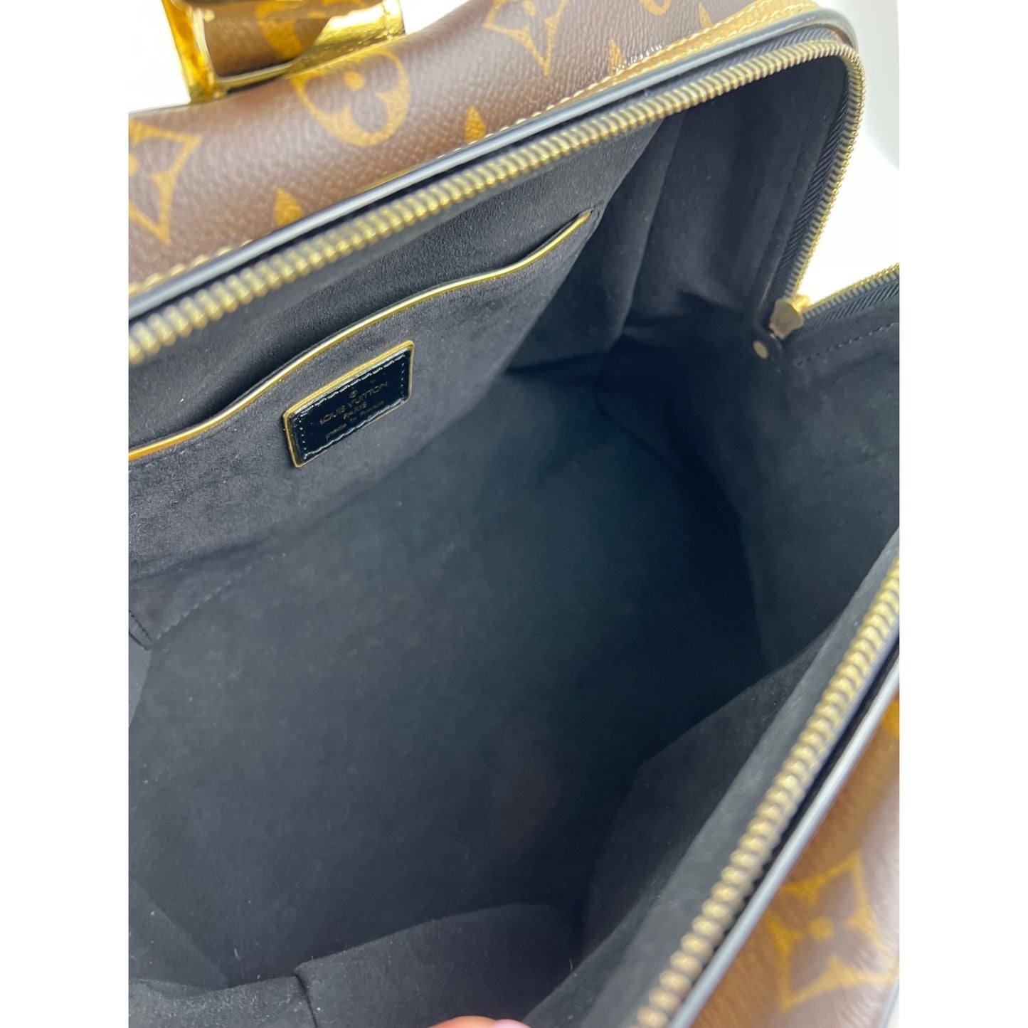 
                  
                    Louis Vuitton Bag  Adele Monogram Leopard Shoulder Bag Limited Edition
                  
                