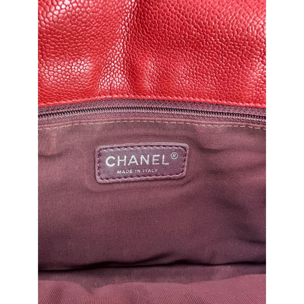 Chanel Red Stitched Quilted Glazed Calfskin Leather Medium Flap