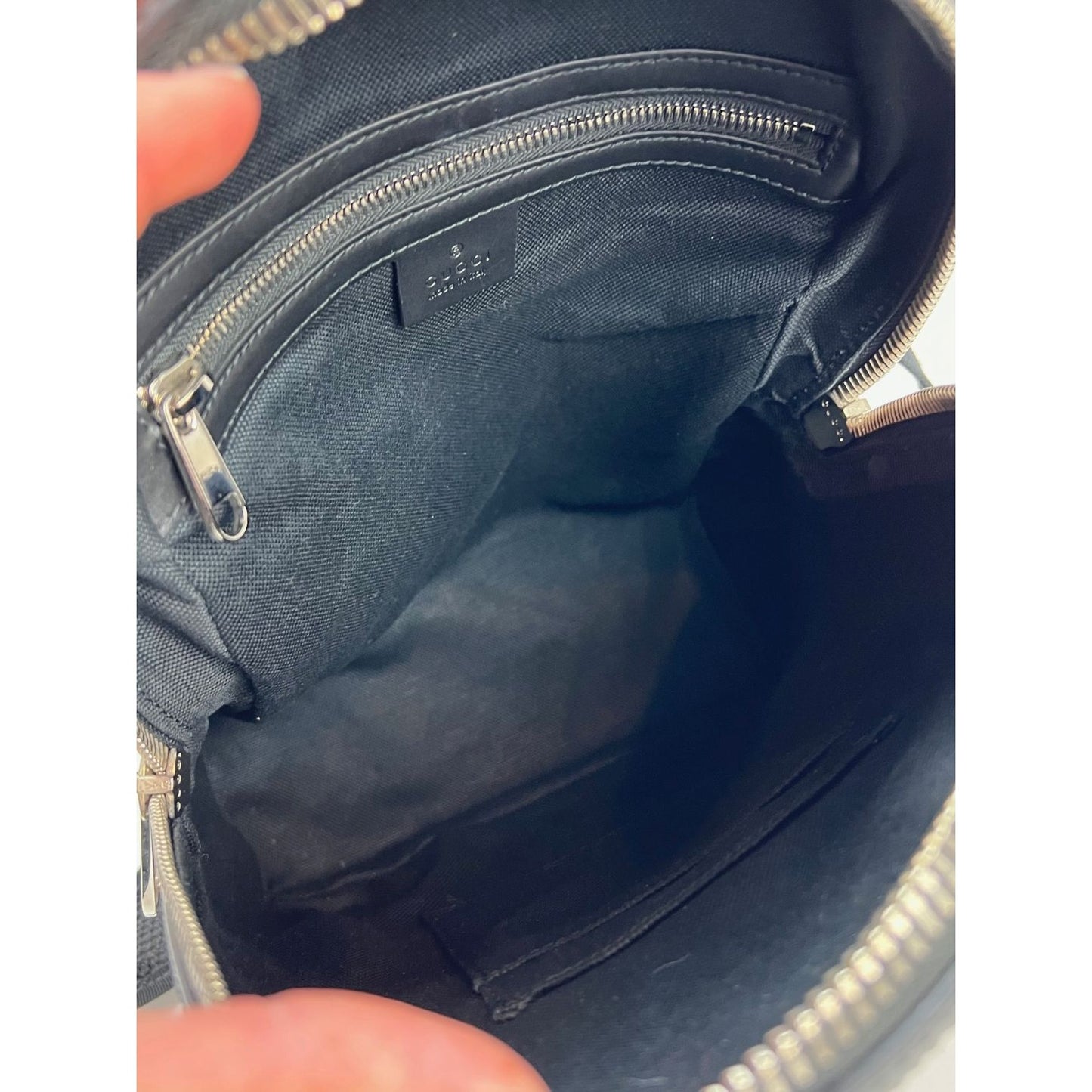 LOUIS VUITTON Monogram Men's Chalk Sling bag Nap Sac Shoulder Bag Back –  Debsluxurycloset