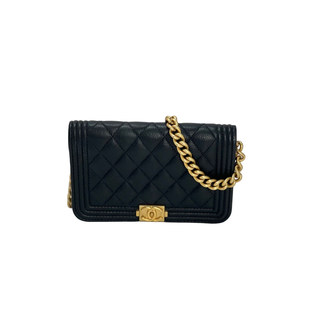 CHANEL Caviar Quilted Small Boy Clutch With Chain Black 209241