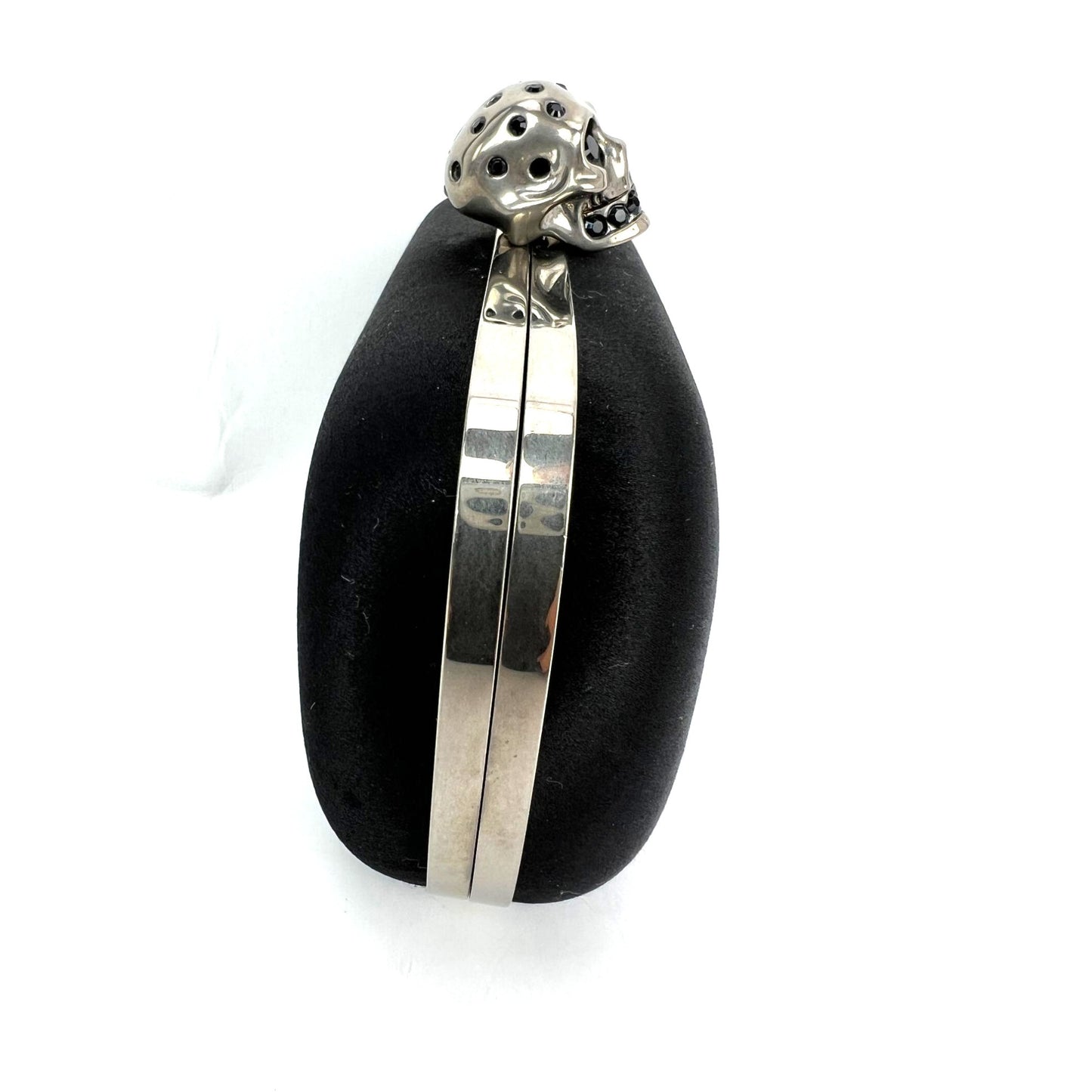 
                  
                    Alexander McQueen Skull Black Satin Clutch
                  
                