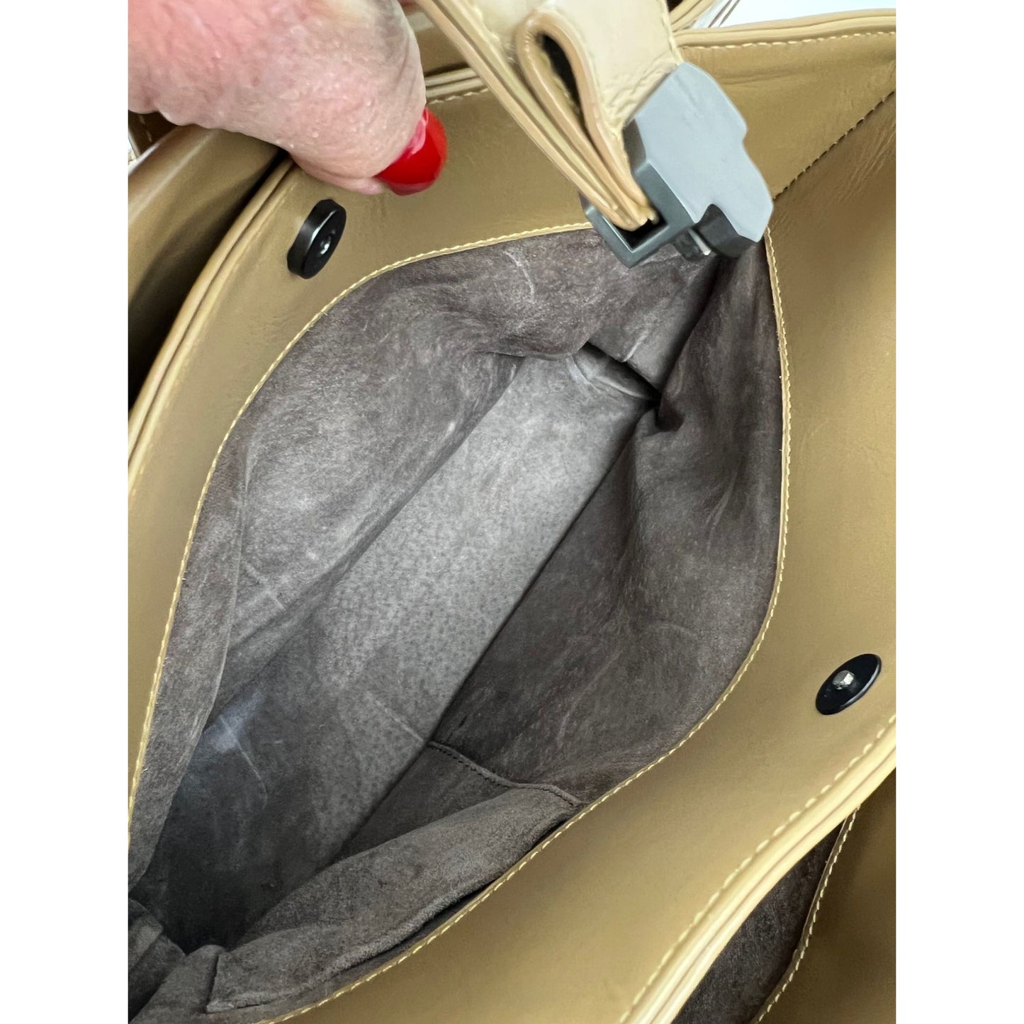 
                  
                    Bottega Veneta Roma Intrecciato Nappa Taupe Shoulder Bag
                  
                