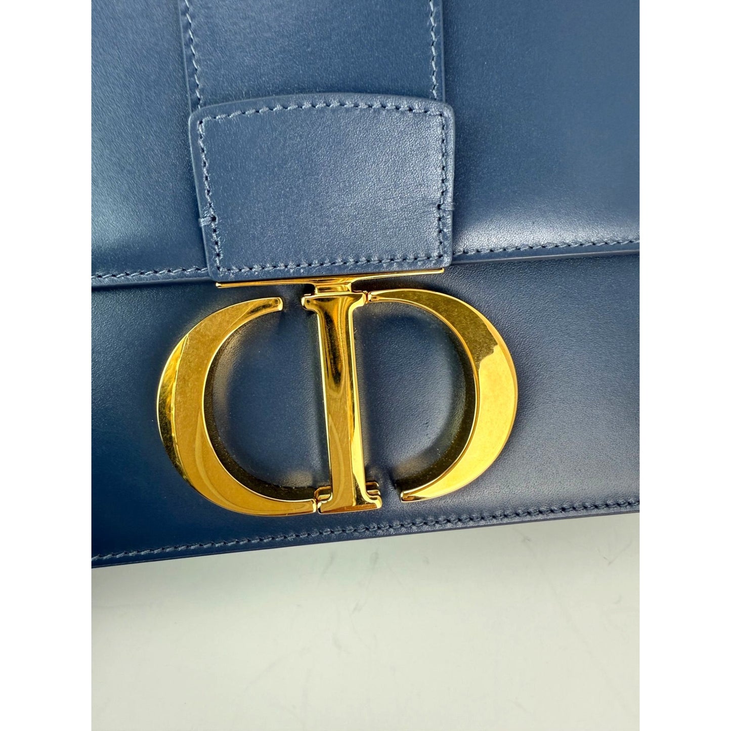 
                  
                    Christian Dior 30 Montaigne Smooth Calfskin Box Dark Denim Bag
                  
                