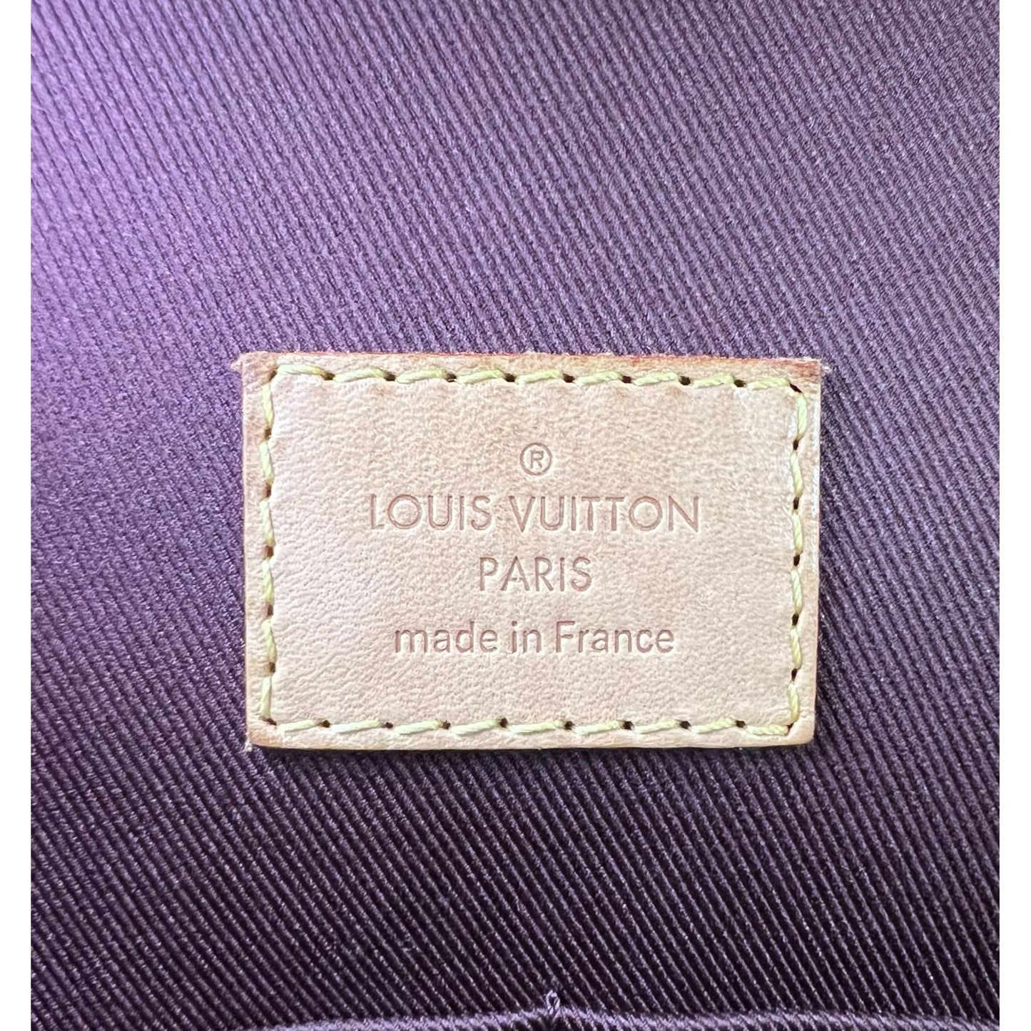 
                  
                    Louis Vuitton Cluny MM Monogram Top Handle Shoulder Bag
                  
                