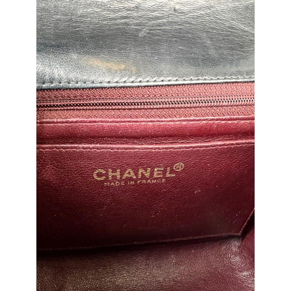 SALE ! SUPER RARE VINTAGE CHANEL CLASSIC RED SATIN MINI FLAP BAG