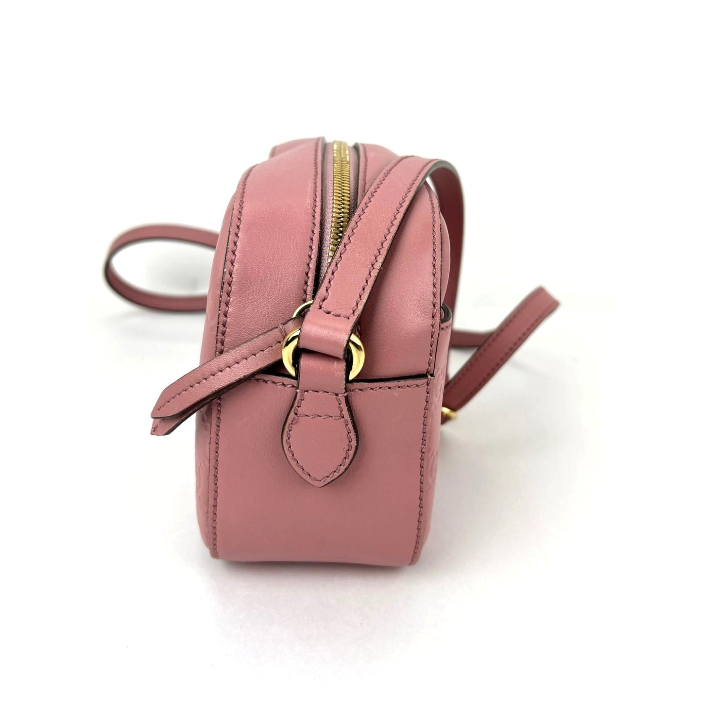
                  
                    Gucci Guccissima Camera Pink Leather Crossbody Bag
                  
                