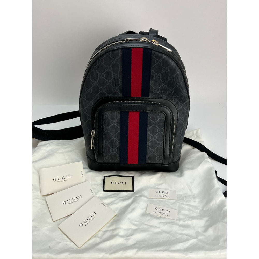 Gucci Unboxing  GG Supreme Small Backpack 