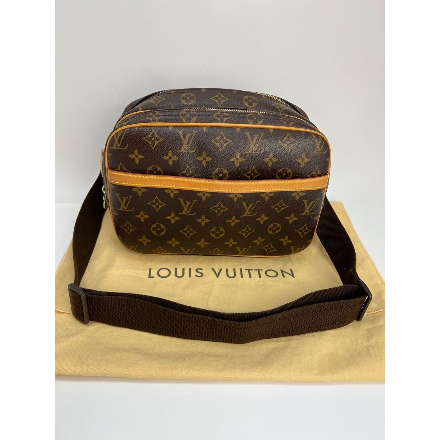 Pre-Owned Louis Vuitton Reporter PM Monogram PM Brow2 