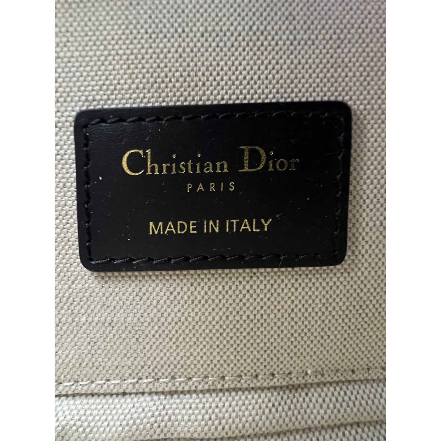 
                  
                    Christian Dior Oblique East West Nano D-Vibe Navy Bowling Bag EBAY LIVE
                  
                