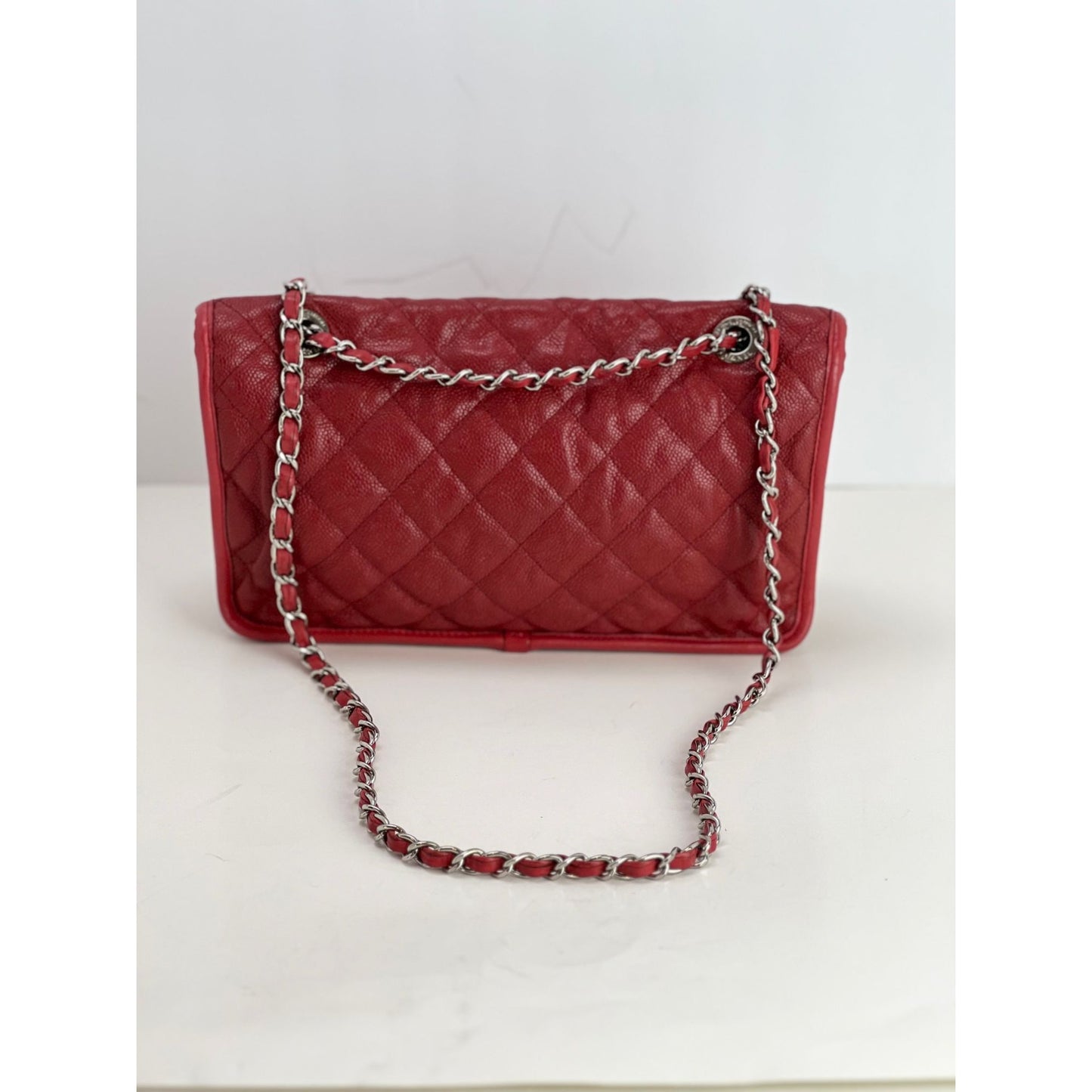 Chanel 21P Red Beige Raffia CC Mini Vanity With Chain Shoulder Crossbody Bag