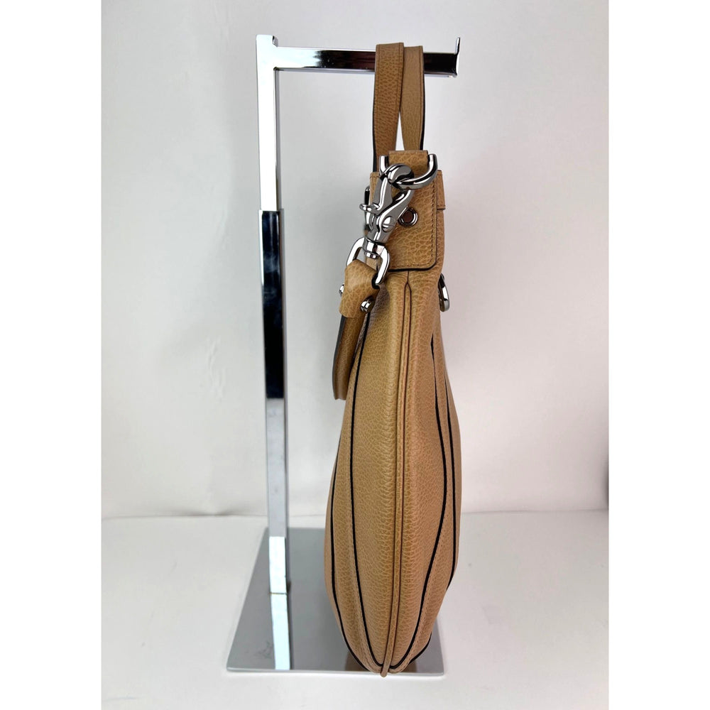 
                  
                    Gucci Abbey Convertible Beige Leather Hobo Shoulder Bag
                  
                