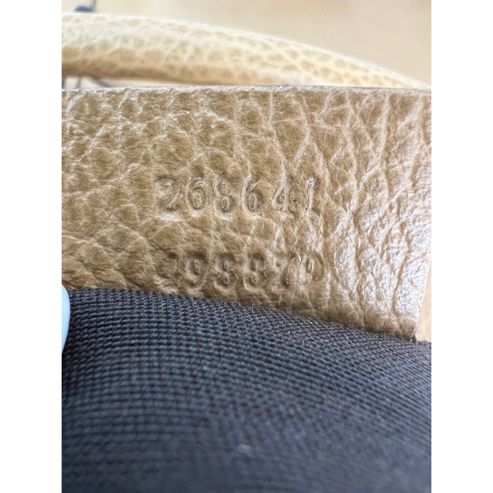 
                  
                    Gucci Abbey Convertible Beige Leather Hobo Shoulder Bag
                  
                