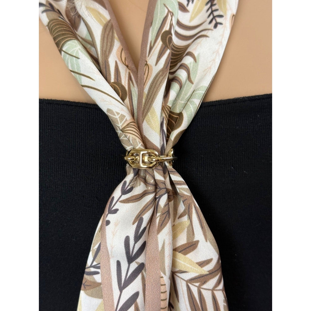 
                  
                    Hermes  Regate Scarf Ring
                  
                