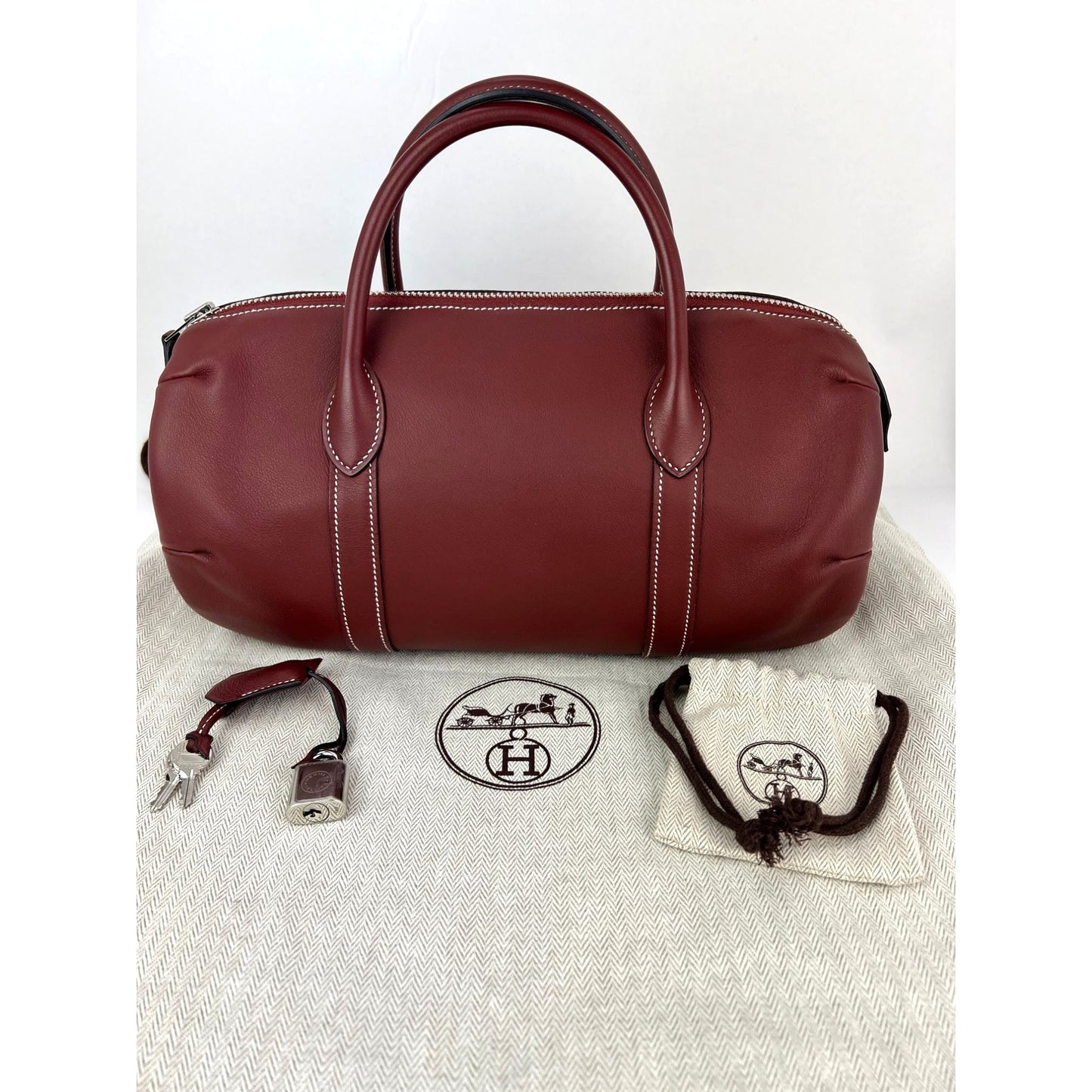 
                  
                    Hermes Polochon 1925 Size 30 Havane Leather Boston Bag
                  
                