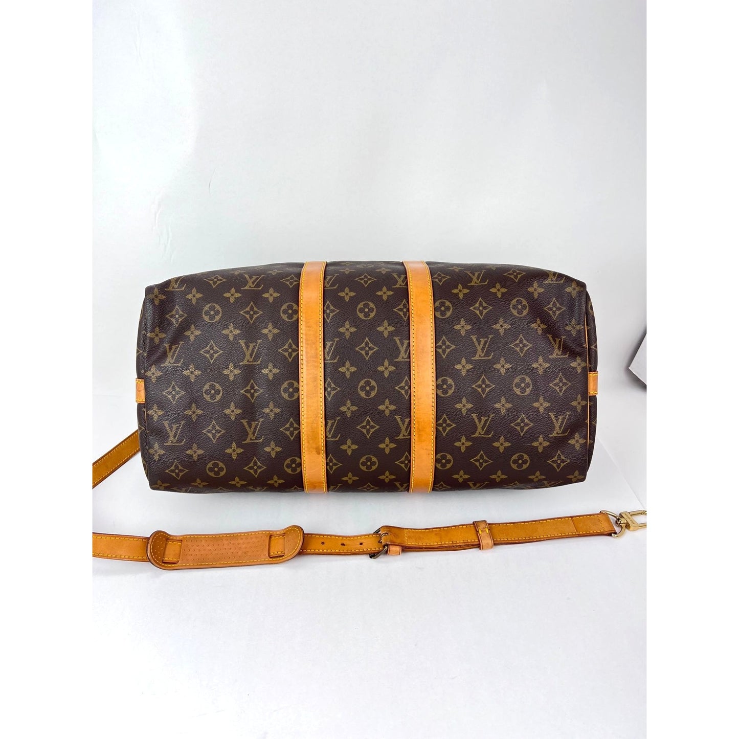 
                  
                    Louis Vuitton Keepall 45 Bandouliere  Monogram Canvas Duffle Bag Luggage
                  
                
