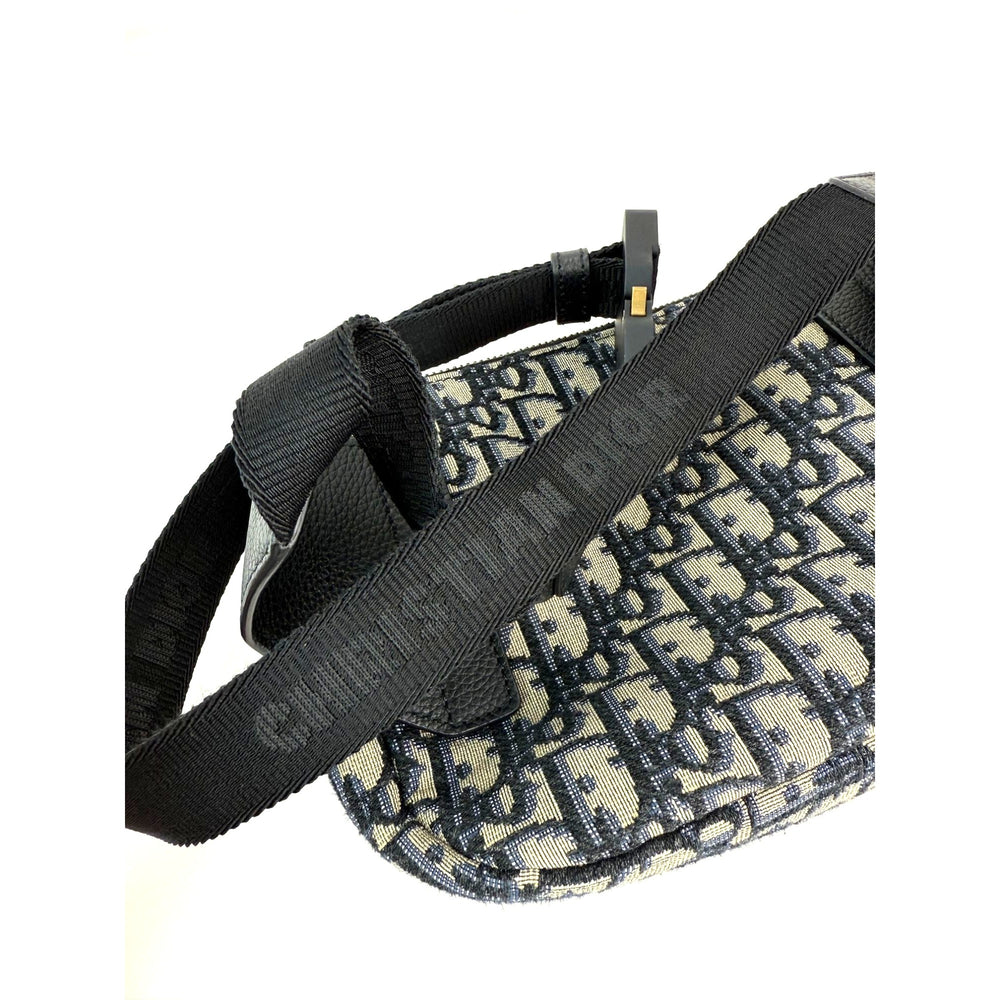 
                  
                    Christian Dior Oblique World Tour saddle Belt Blue Belt Bag
                  
                