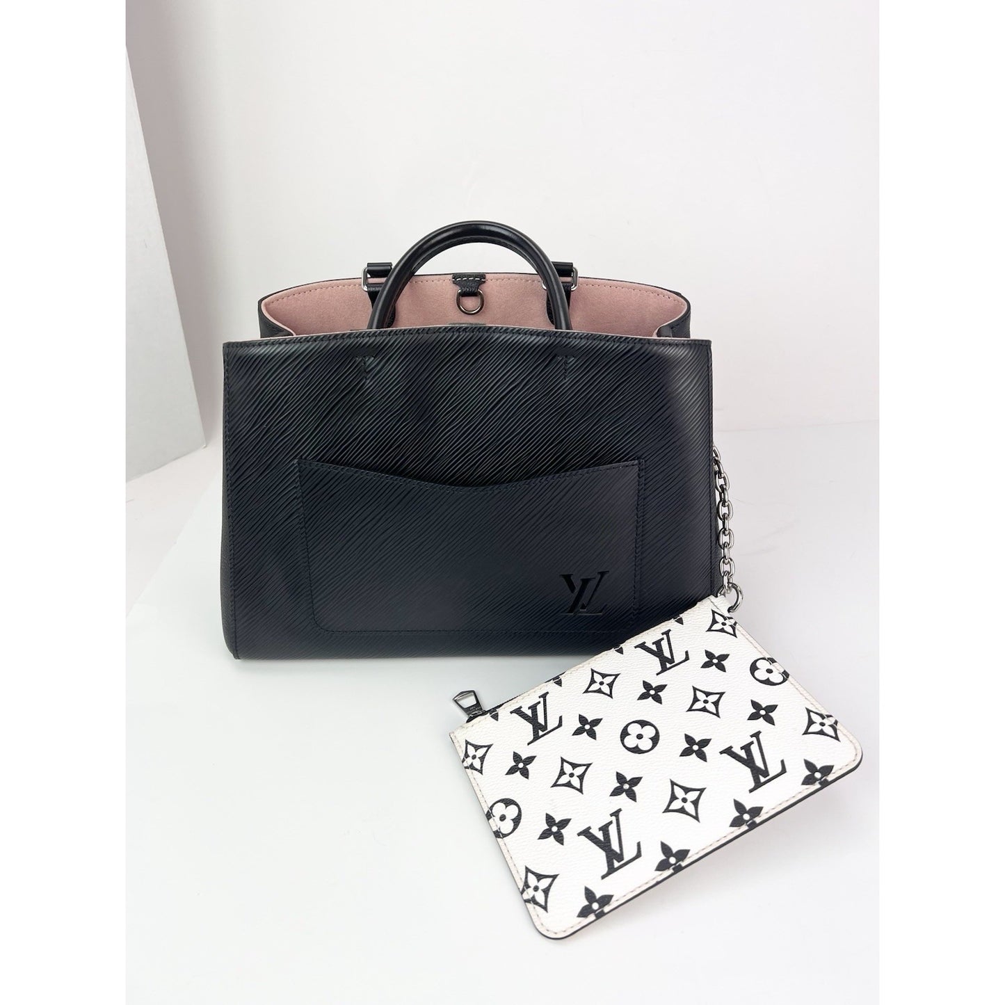 
                  
                    Louis Vuitton Epi Marelle MM Black Leather Shoulder Tote Bag
                  
                