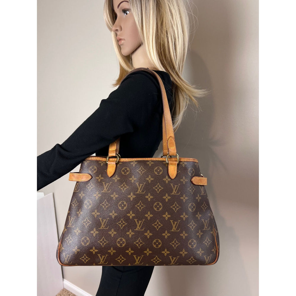 
                  
                    Louis Vuitton Batignolles Horizontal Monogram Canvas Tote Bag
                  
                