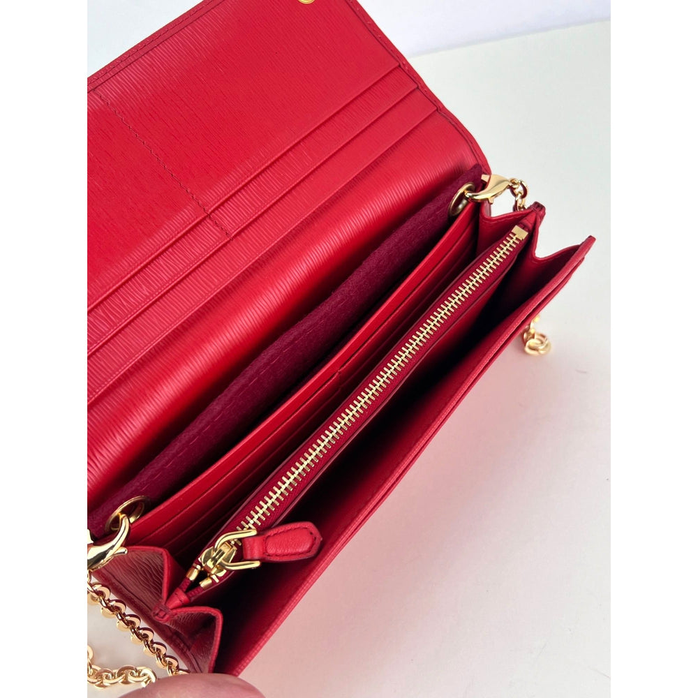 
                  
                    Prada Large Red Saffiano Leather Wallet Clutch Bag
                  
                