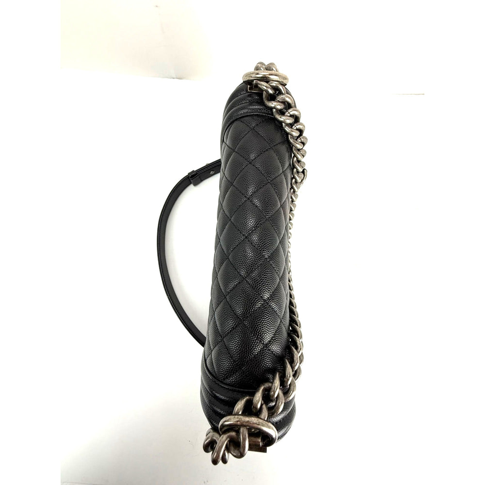 
                  
                    Chanel Caviar Quilted Medium Black Boy Flap Shoulder Bag EBAY LIVE
                  
                