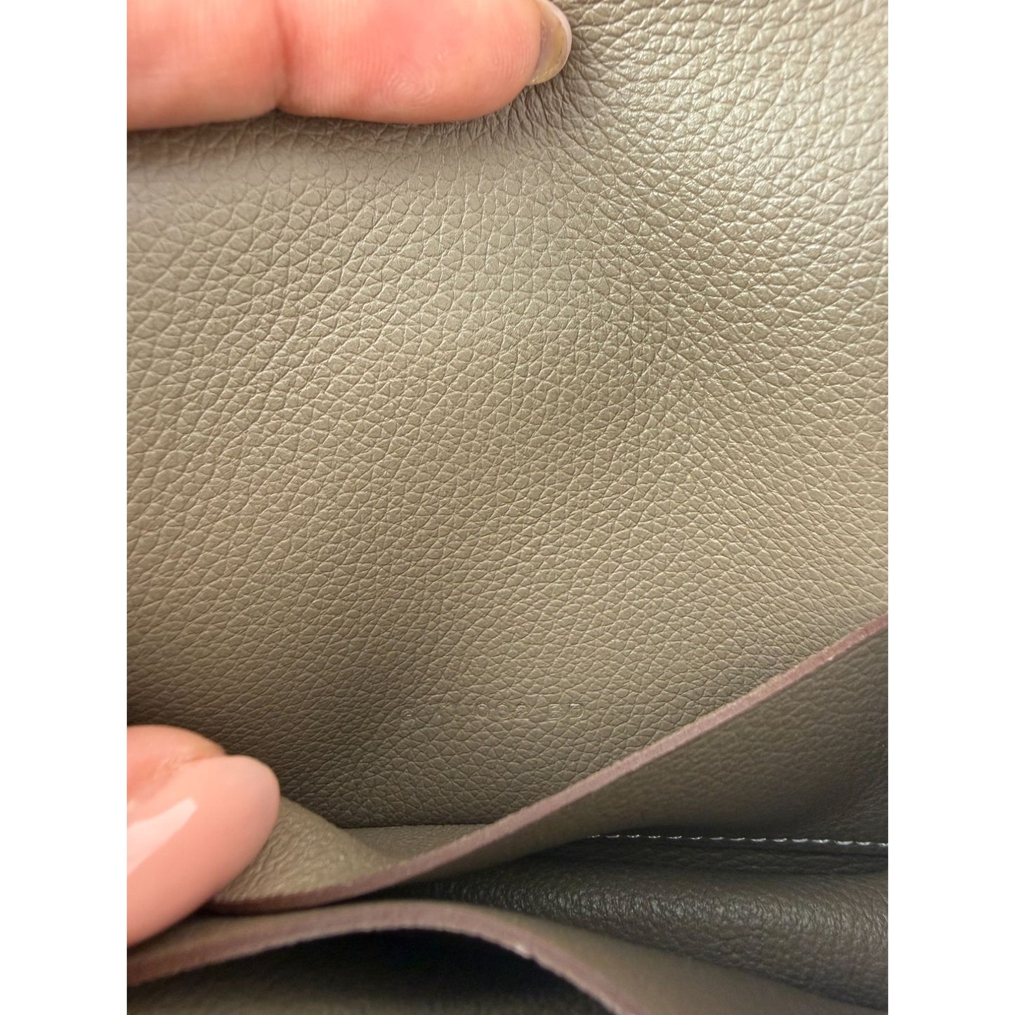 
                  
                    Hermes Evercolor Constance Slim Etoupe Wallet
                  
                
