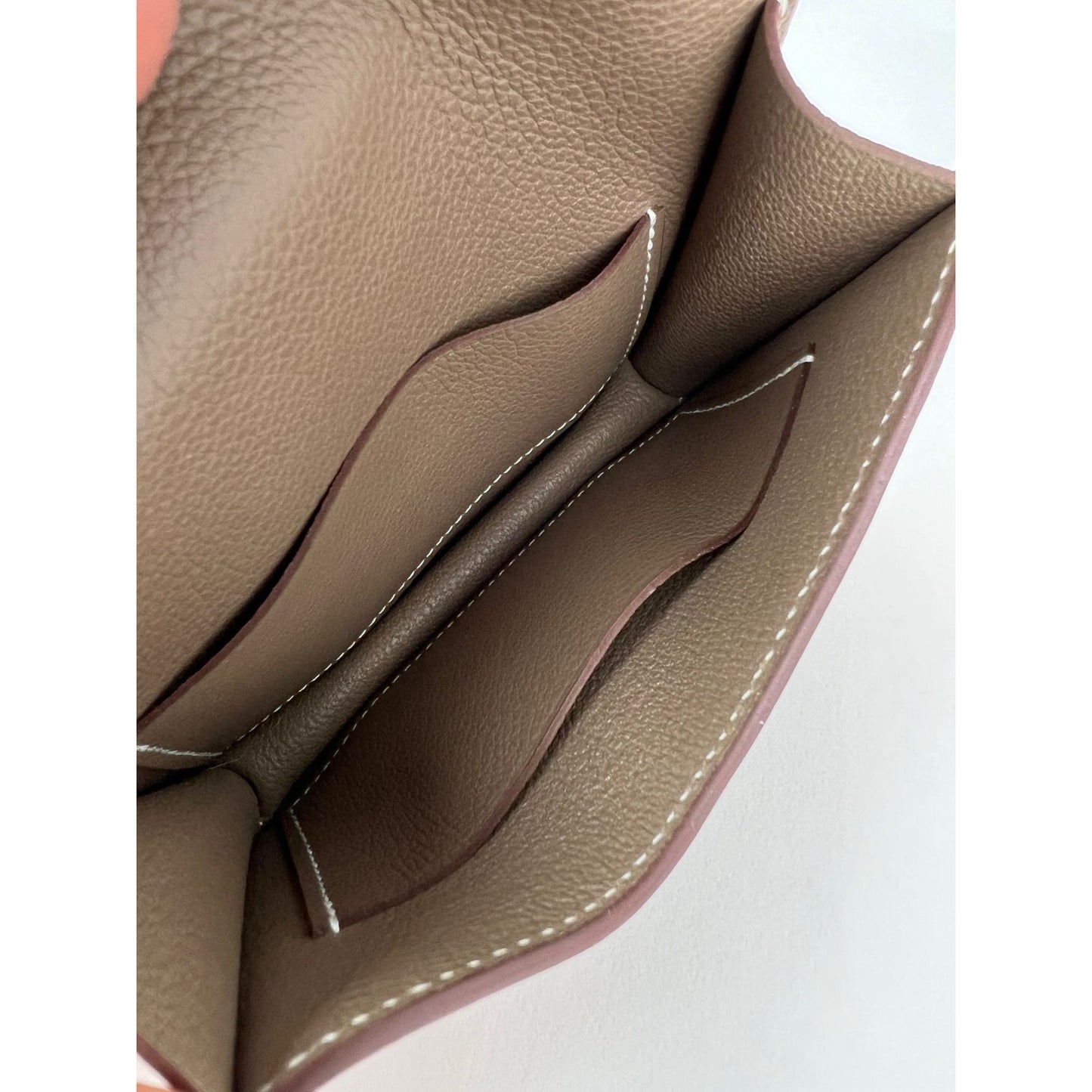 
                  
                    Hermes Evercolor Constance Slim Etoupe Wallet
                  
                