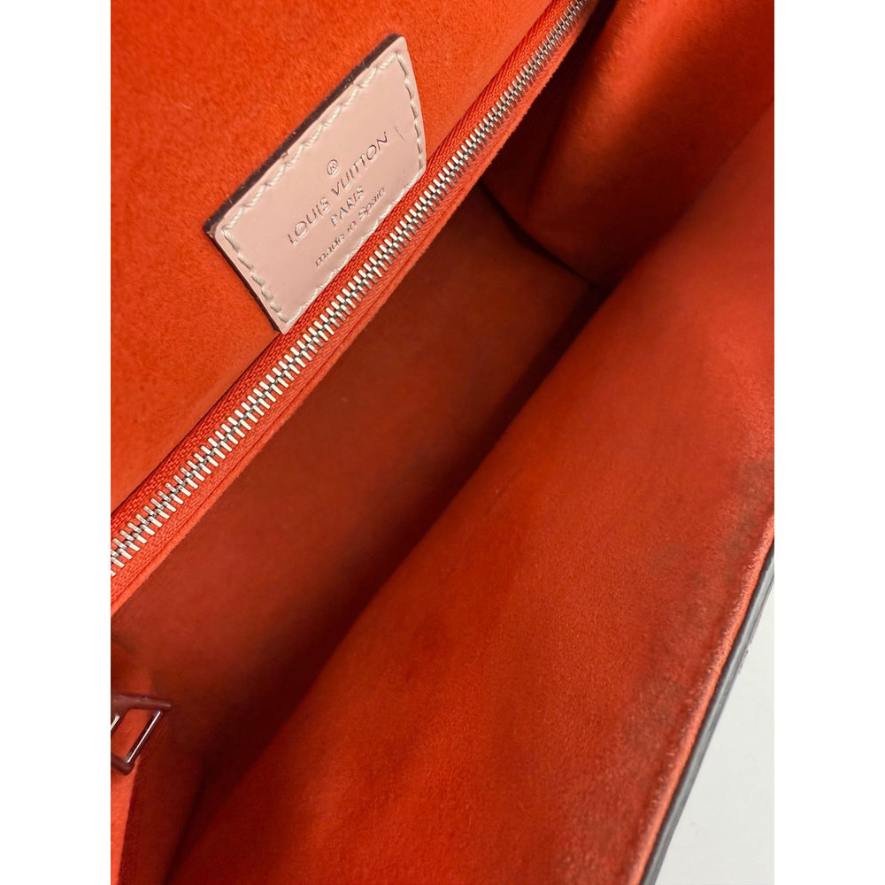 
                  
                    Louis Vuitton Grenelle PM Pink Epi Leather Shoulder Bag
                  
                