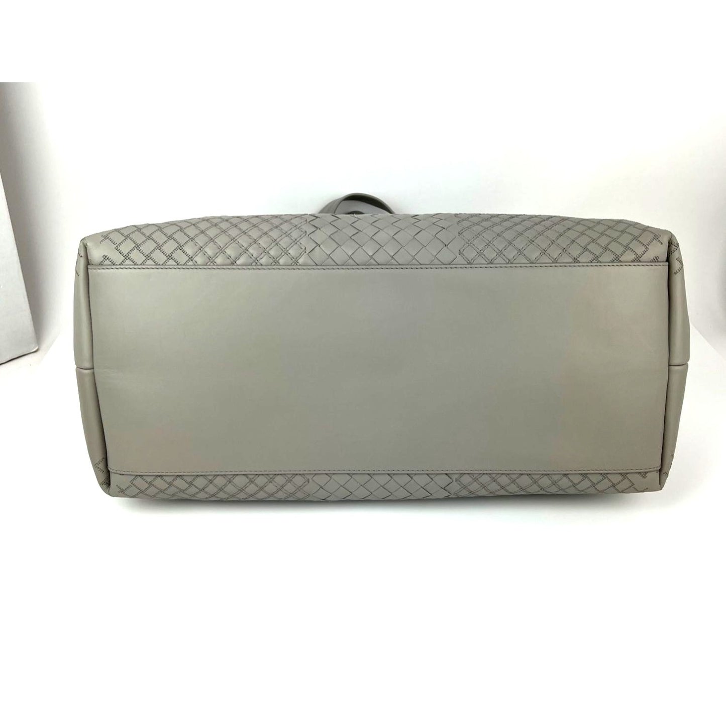
                  
                    Bottega Veneta Roma Nappa Intreccio Medium Gray Tote Bag
                  
                