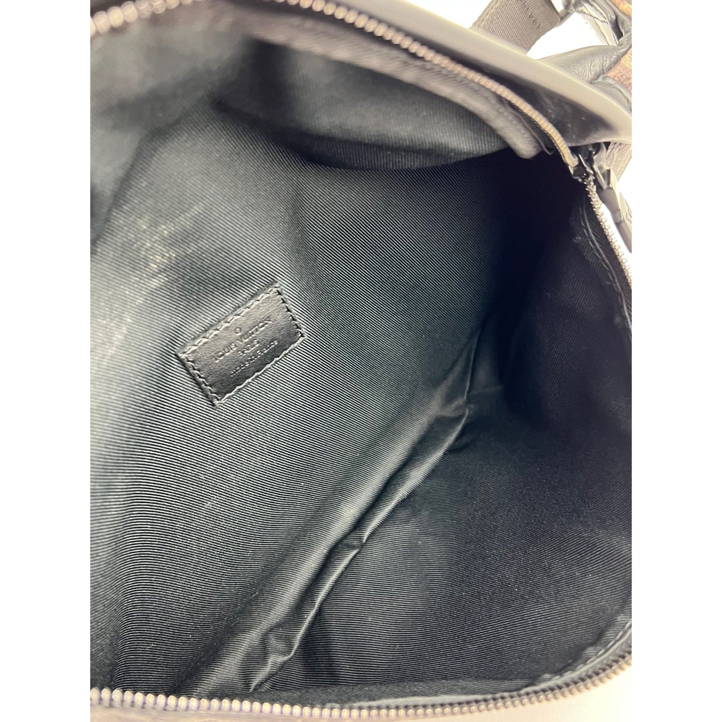 
                  
                    Louis Vuitton Monogram Galaxy Discovery Bumbag Sling Bag Men's
                  
                