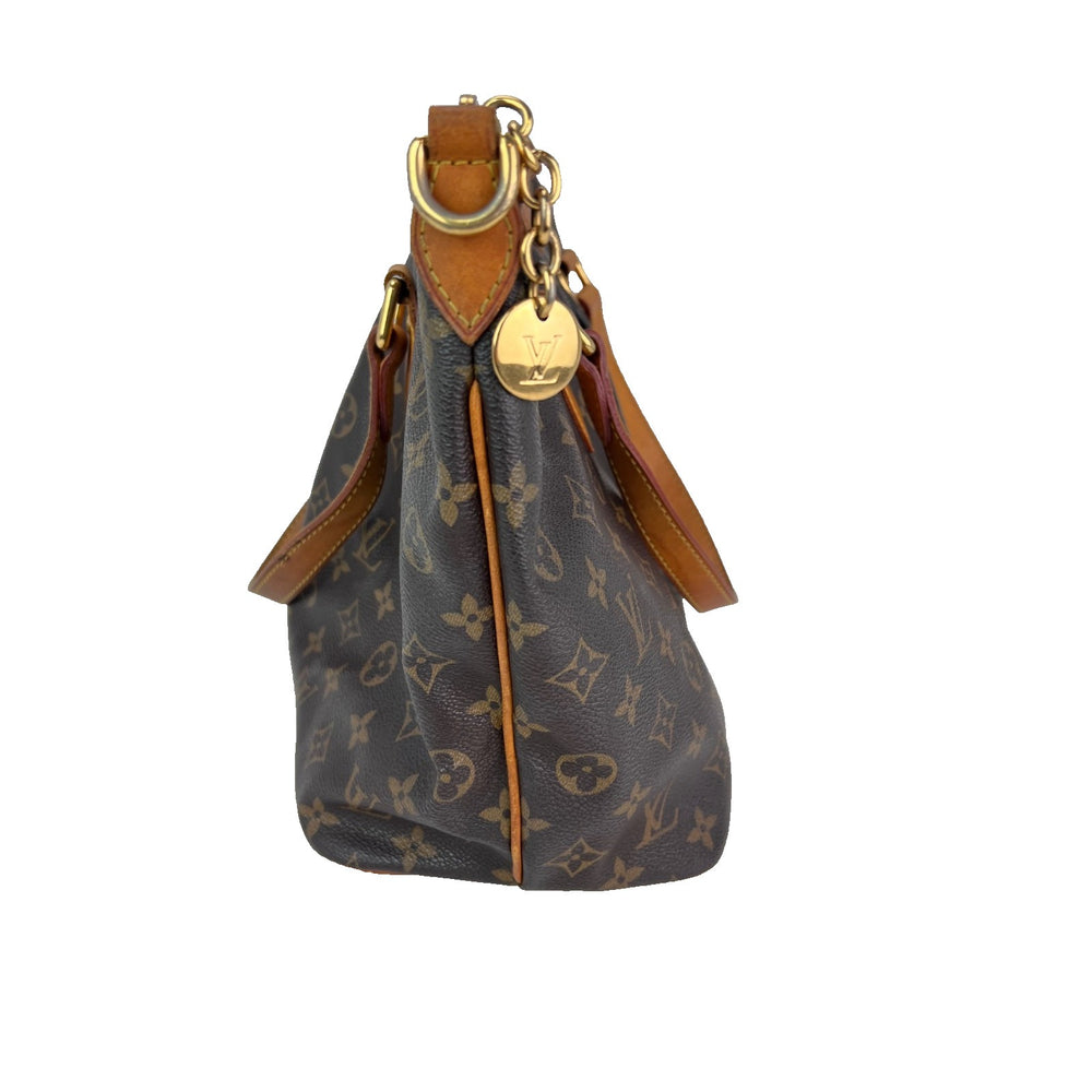 
                  
                    Louis Vuitton Palermo PM Monogram Shoulder Bag
                  
                