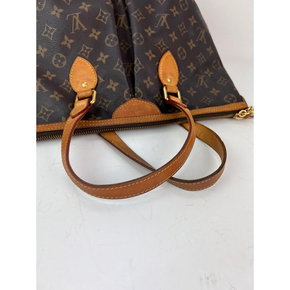 
                  
                    Louis Vuitton Palermo PM Monogram Shoulder Bag
                  
                