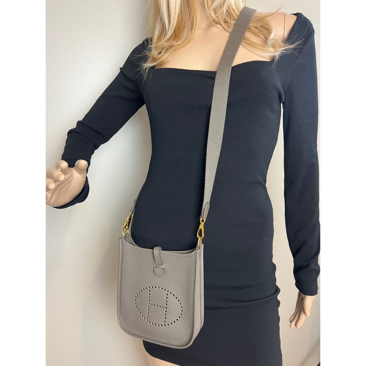 
                  
                    Hermes Taurillon Clemence Evelyne TPM Etoupe Crossbody Bag
                  
                