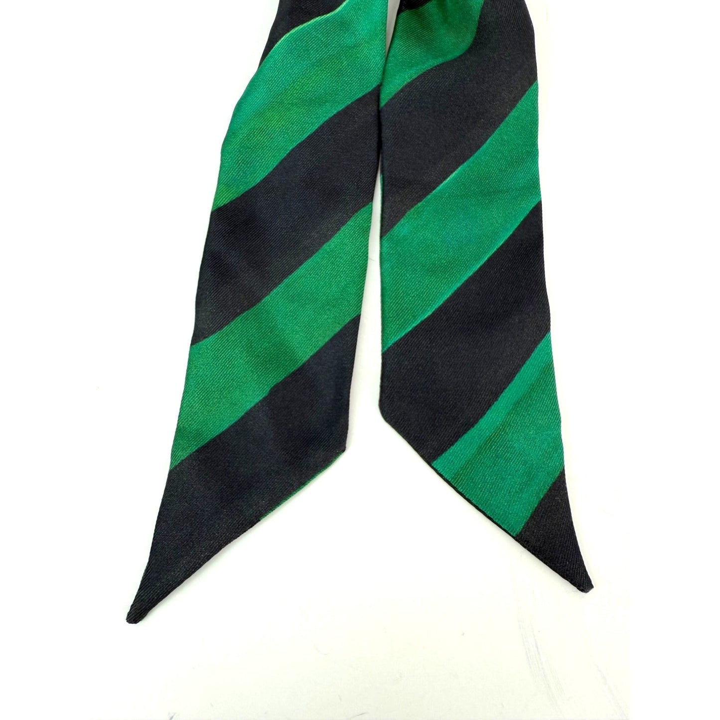 
                  
                    Fendi Silk Calfskin Bag You Strap Green and Black
                  
                