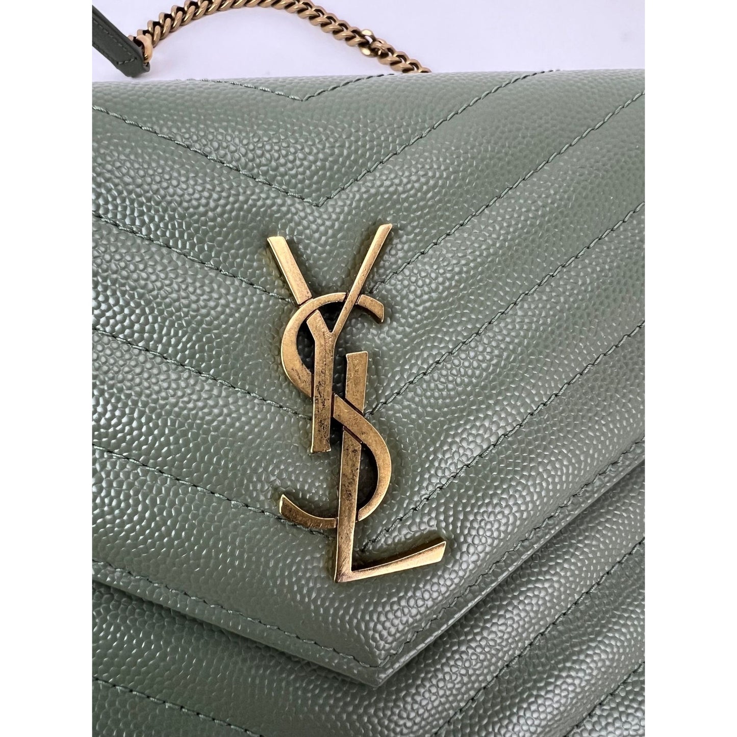 
                  
                    Saint Laurent Green Leather Envelope Chain Shoulder Bag
                  
                
